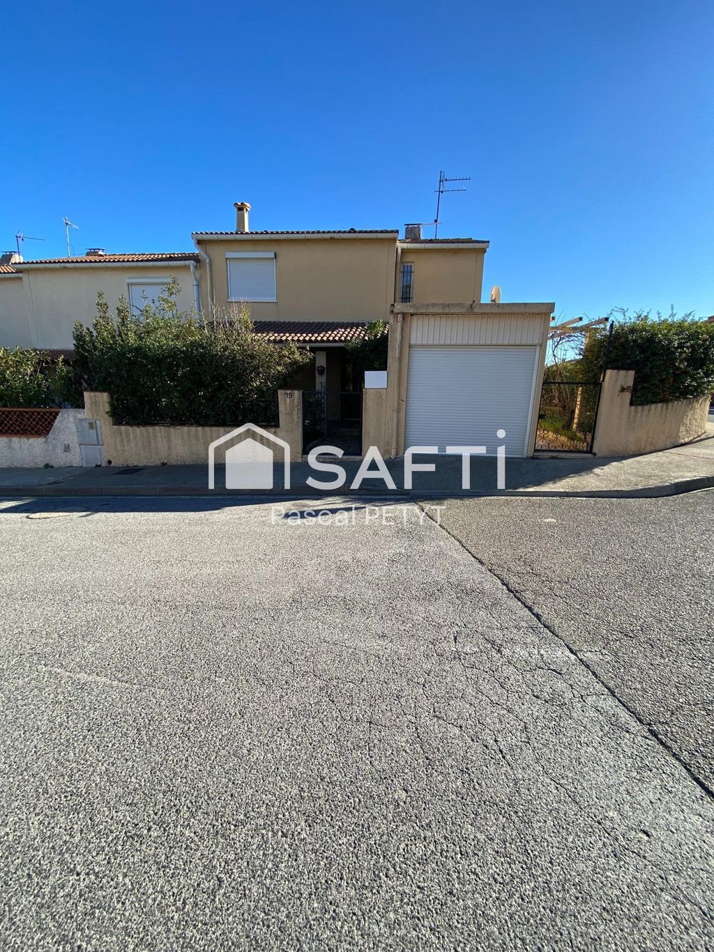 Achat maison à vendre 3 chambres 93 m² - Canet-en-Roussillon