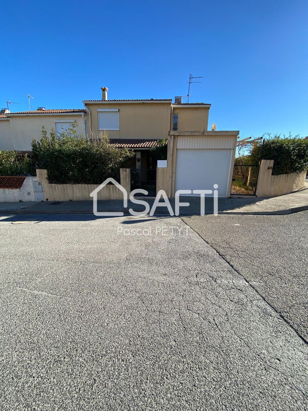 Achat maison à vendre 3 chambres 93 m² - Canet-en-Roussillon