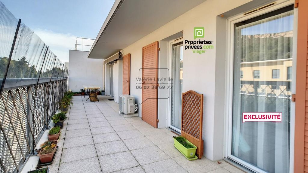 Achat appartement à vendre 4 pièces 75 m² - Vitrolles