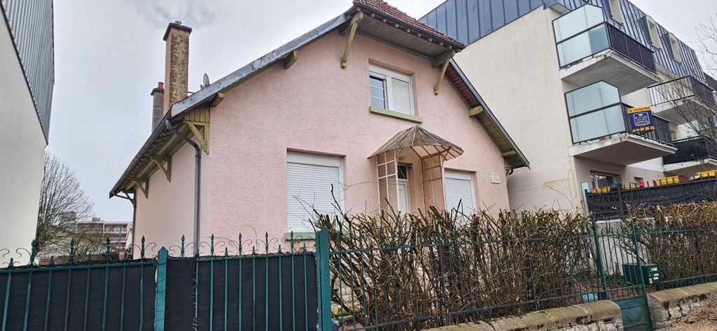 Achat maison à vendre 5 chambres 115 m² - Agencourt