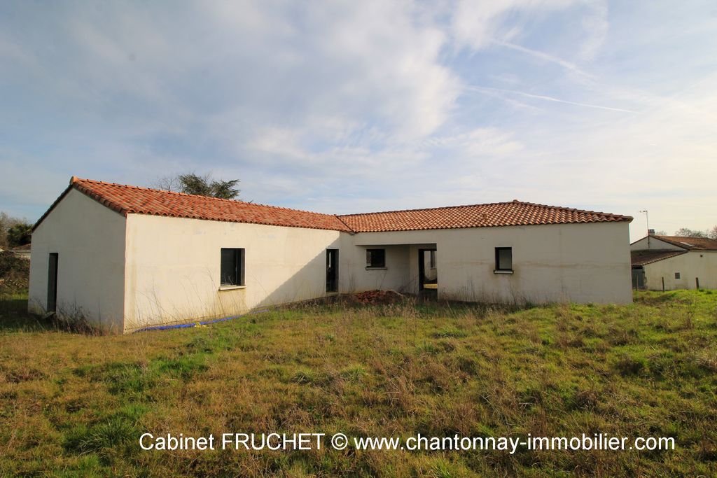 Achat maison à vendre 4 chambres 156 m² - Chantonnay