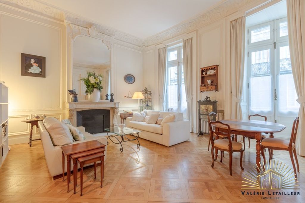 Achat appartement à vendre 3 pièces 82 m² - Bordeaux