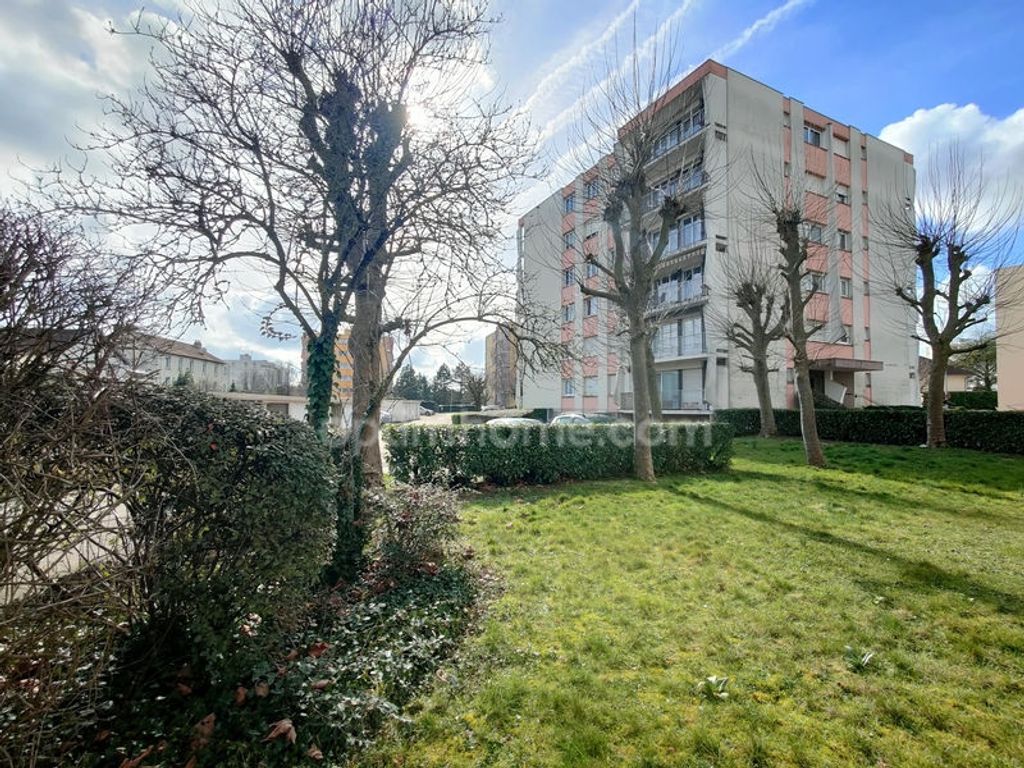 Achat appartement à vendre 4 pièces 84 m² - Fontaine-lès-Dijon