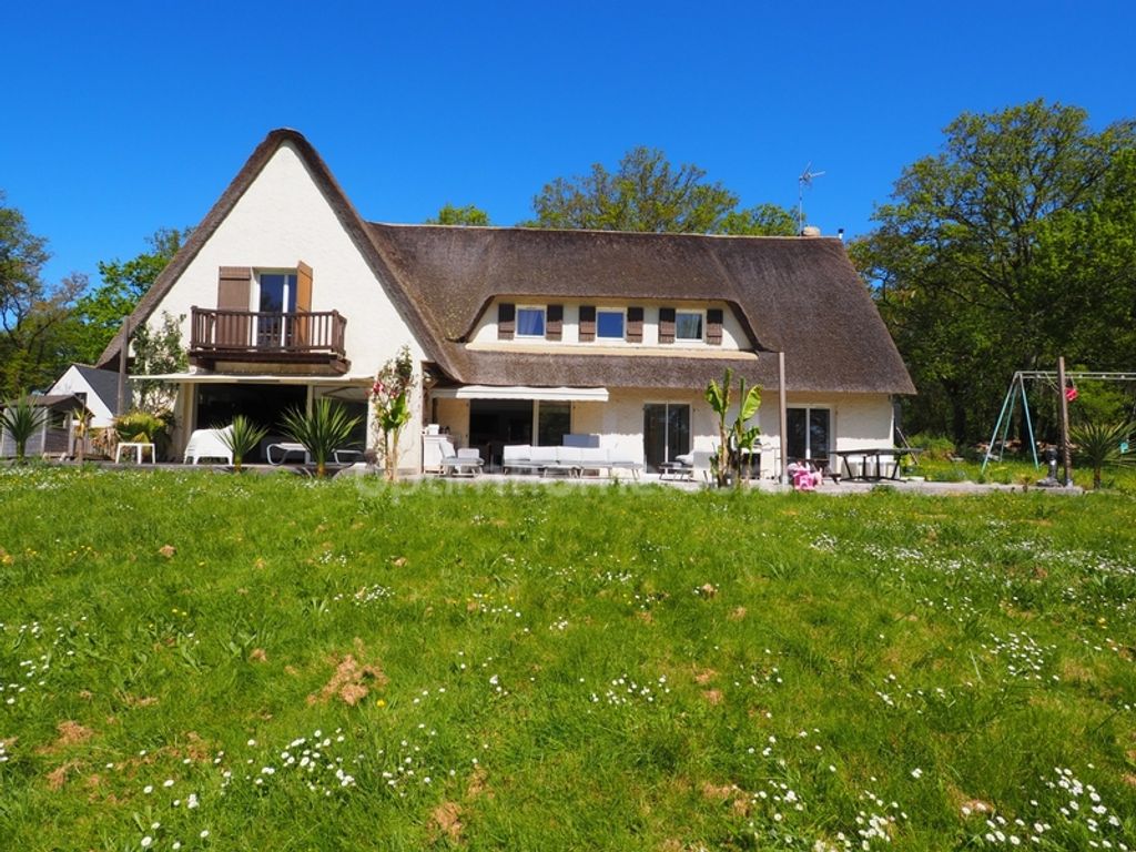 Achat maison à vendre 5 chambres 259 m² - Guérande