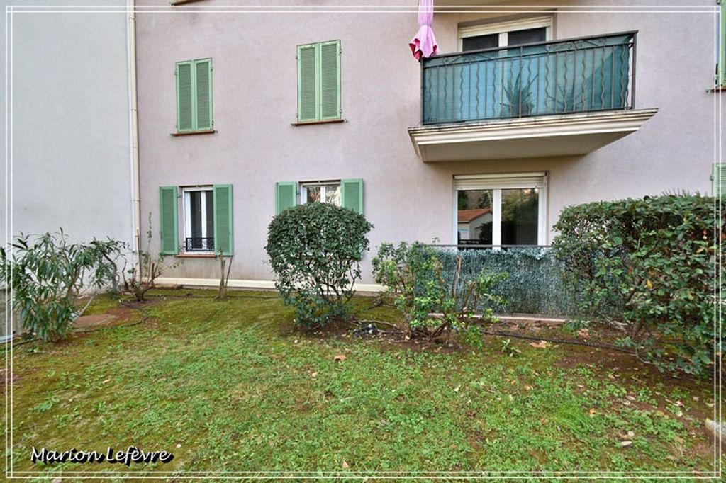Achat appartement à vendre 3 pièces 63 m² - Le Luc
