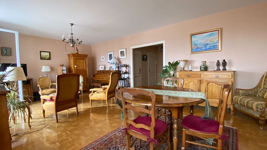 Achat appartement à vendre 5 pièces 96 m² - Orléans