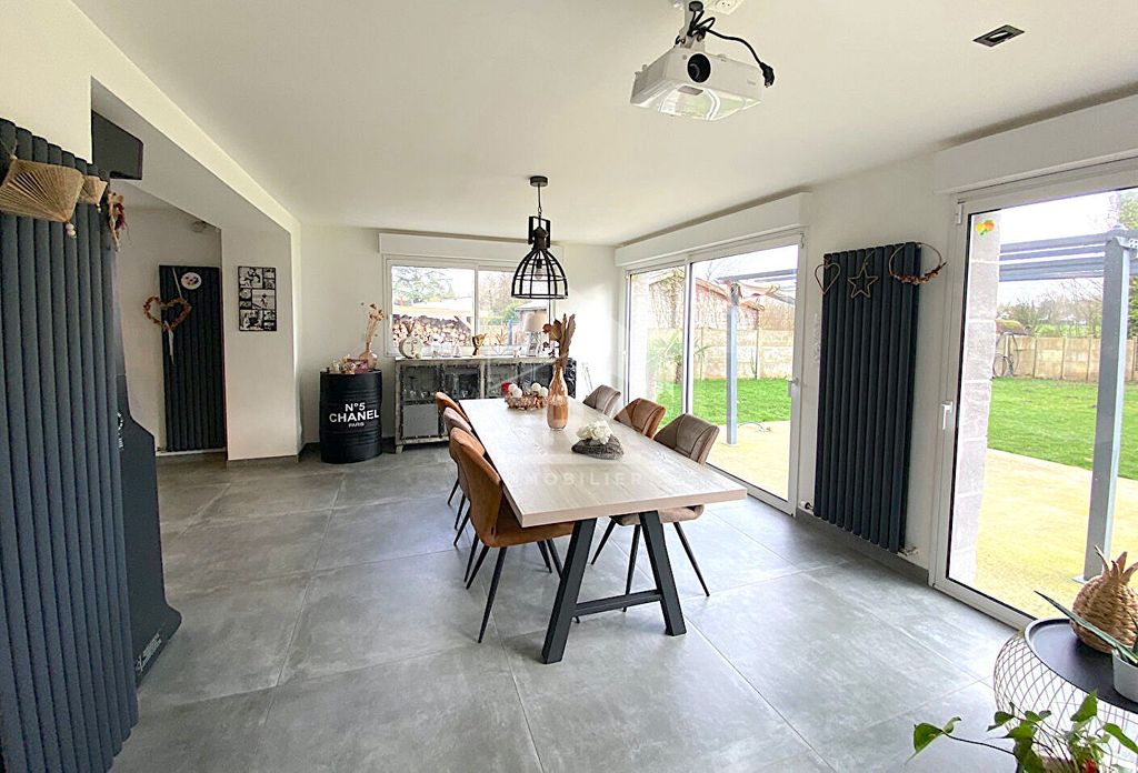 Achat maison à vendre 4 chambres 141 m² - Beutin