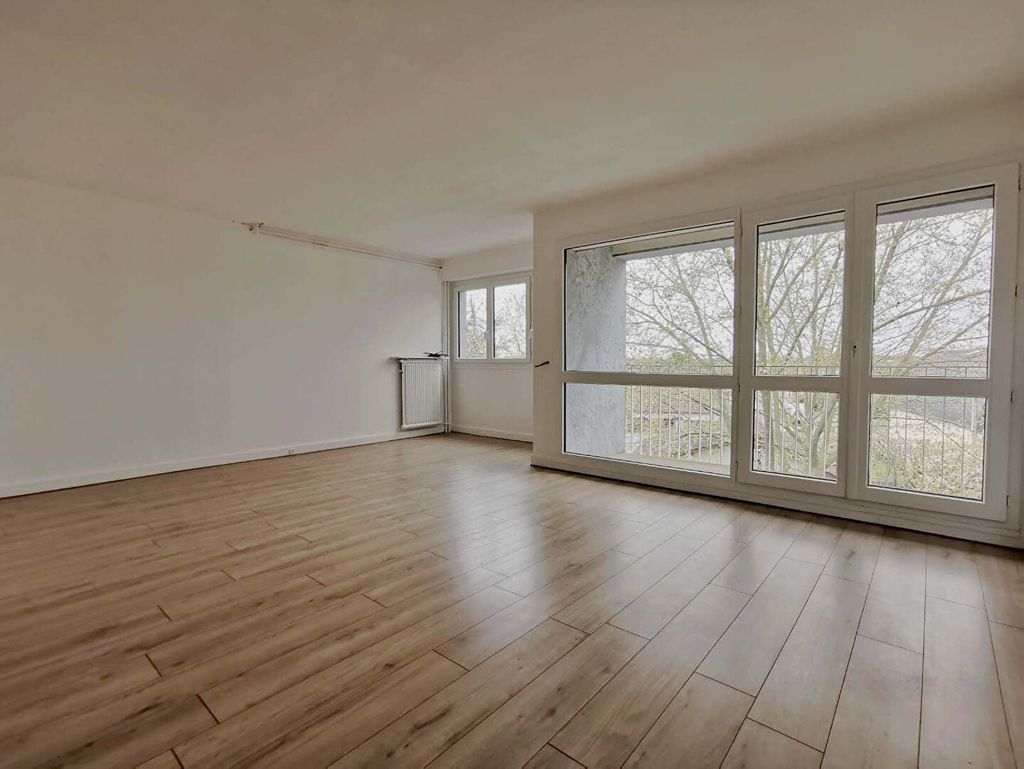 Achat appartement à vendre 4 pièces 88 m² - Aulnay-sous-Bois