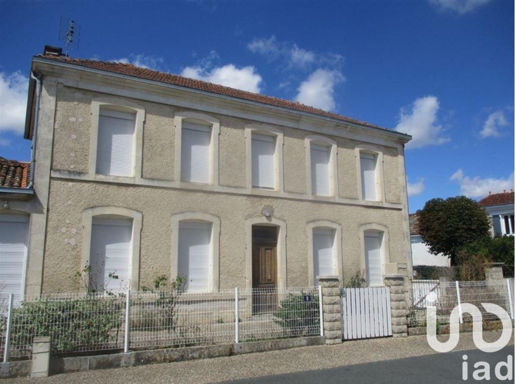 Achat maison à vendre 5 chambres 221 m² - Breuil-la-Réorte