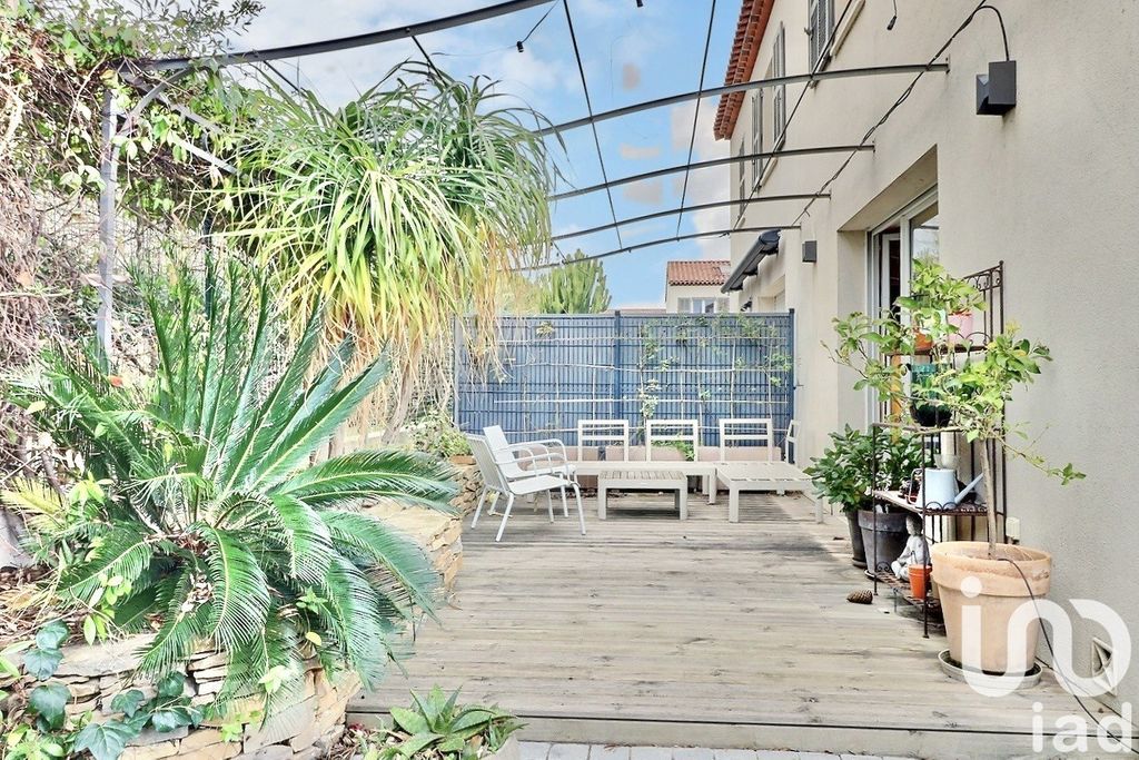 Achat maison à vendre 3 chambres 126 m² - La Ciotat