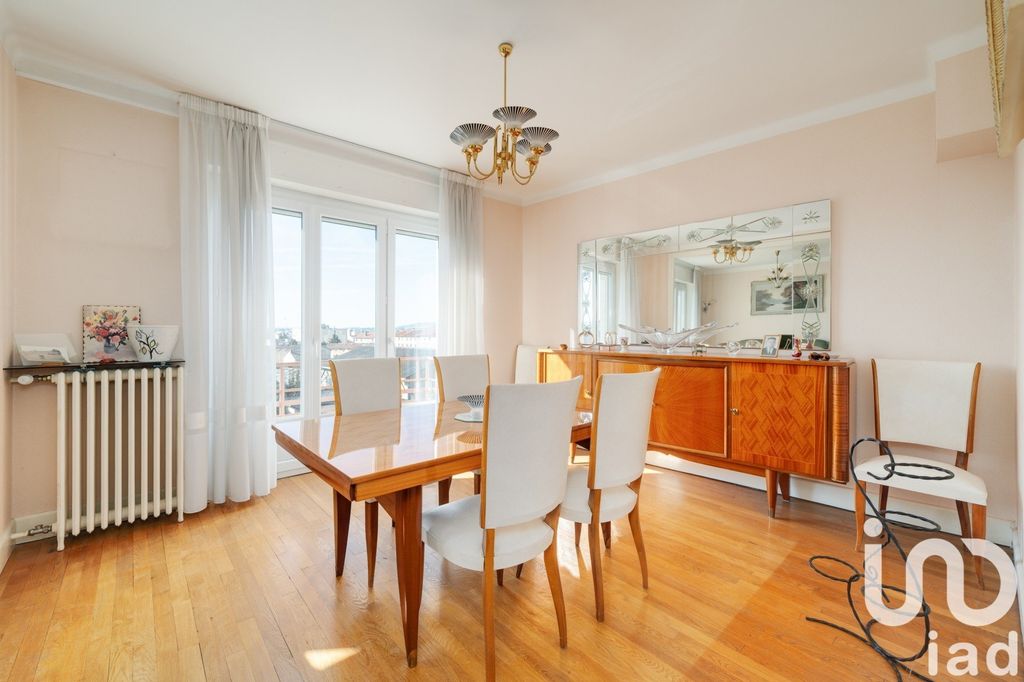 Achat maison à vendre 5 chambres 159 m² - Saint-Max