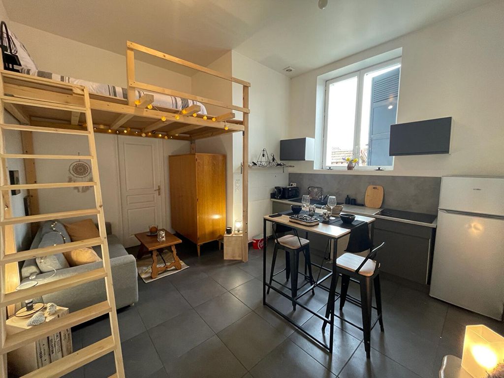 Achat studio à vendre 23 m² - Fontenay-le-Vicomte