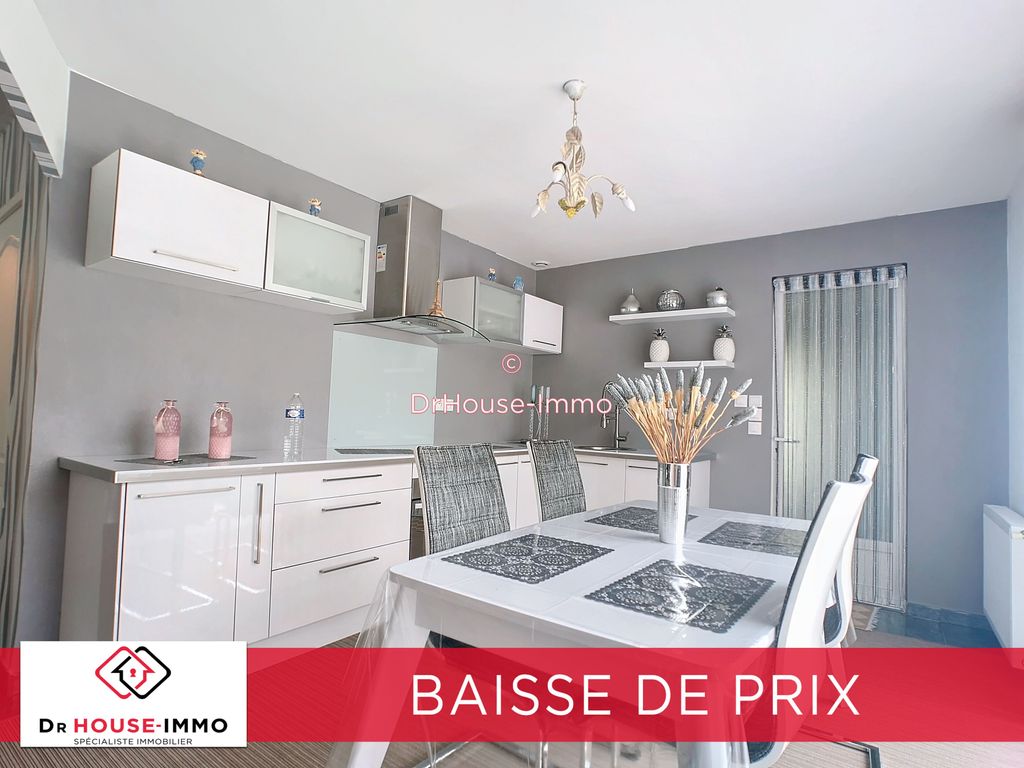 Achat maison à vendre 4 chambres 130 m² - Annesse-et-Beaulieu