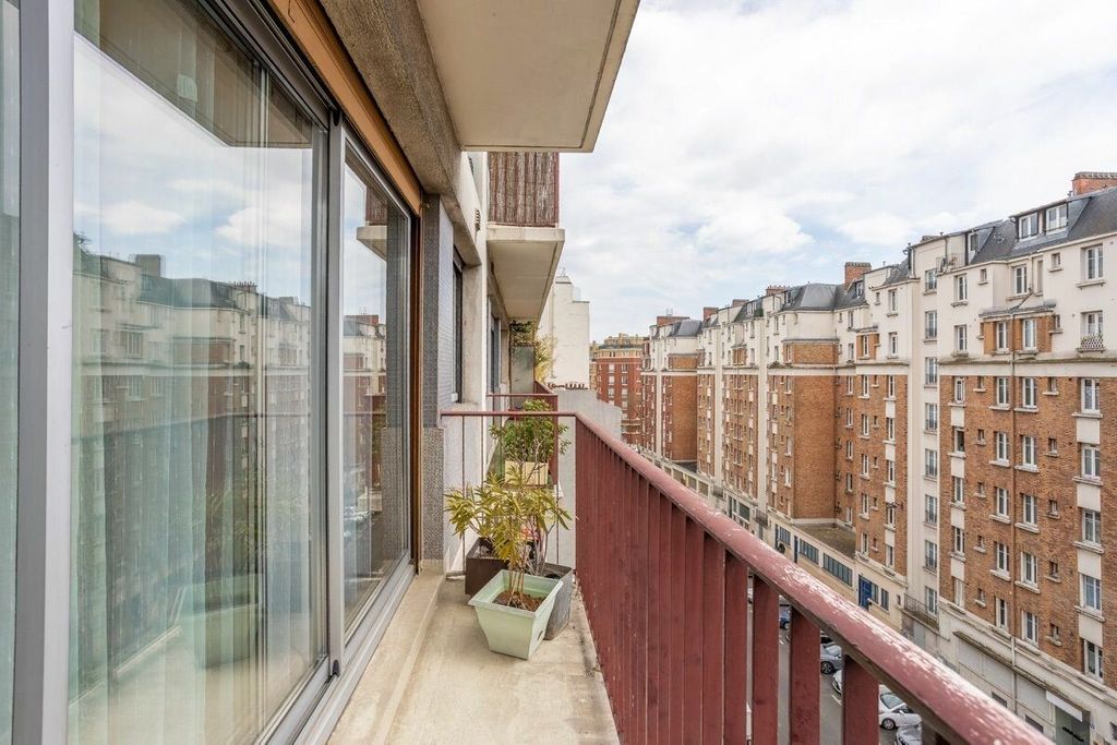 Achat appartement à vendre 4 pièces 96 m² - Paris 20ème arrondissement