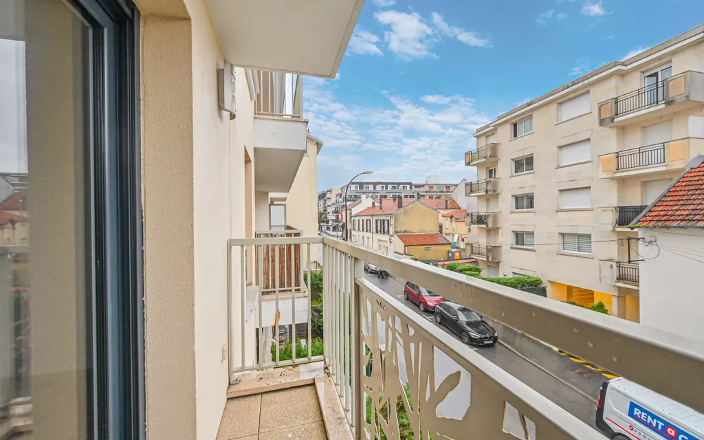 Achat appartement à vendre 2 pièces 42 m² - Neuilly-Plaisance