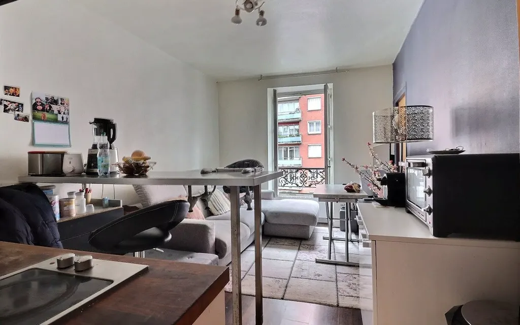 Achat appartement à vendre 2 pièces 32 m² - Paris 19ème arrondissement