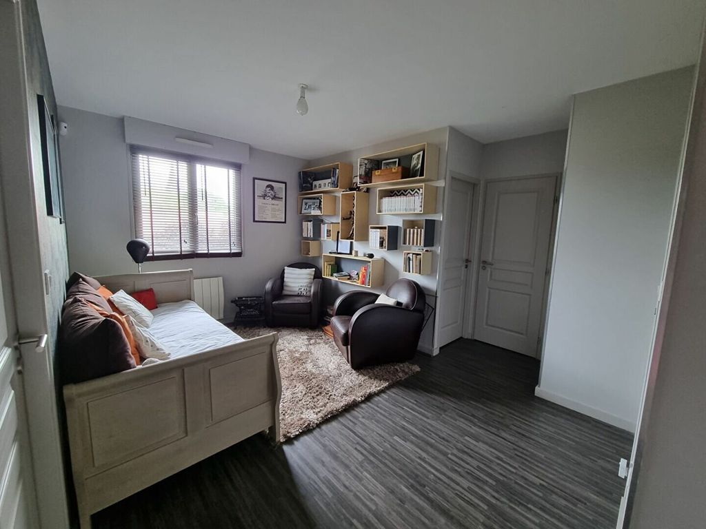 Achat maison à vendre 3 chambres 145 m² - Avesnes-en-Val