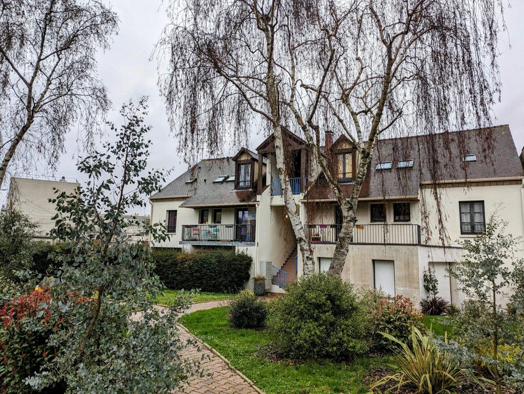 Achat appartement à vendre 2 pièces 44 m² - Lagny-sur-Marne