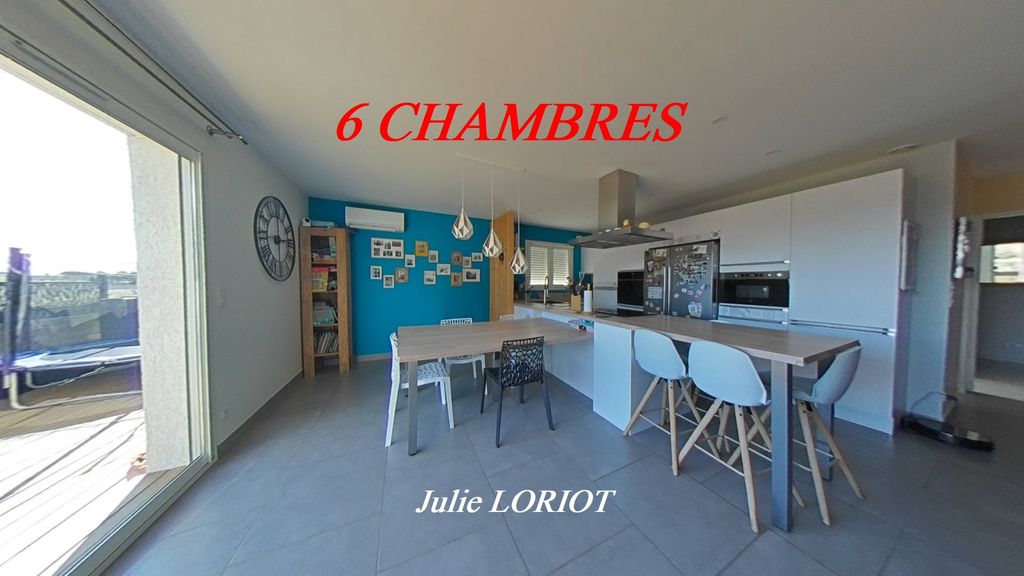 Achat maison à vendre 6 chambres 147 m² - Pézenas