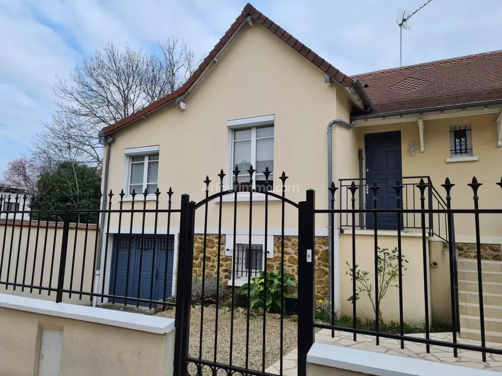 Achat maison à vendre 2 chambres 104 m² - Gournay-sur-Marne