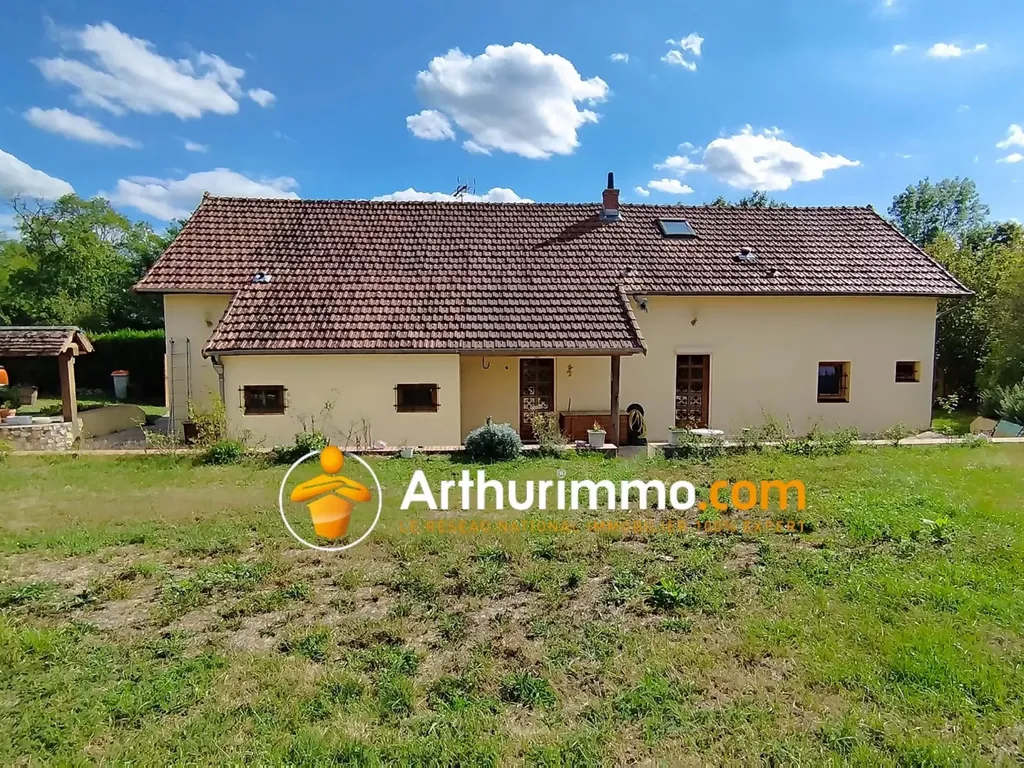 Achat maison à vendre 4 chambres 135 m² - Aubigny-sur-Nère