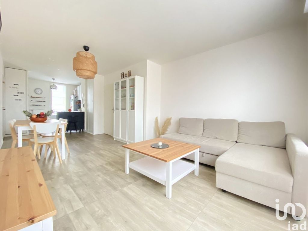 Achat appartement à vendre 3 pièces 62 m² - Trappes