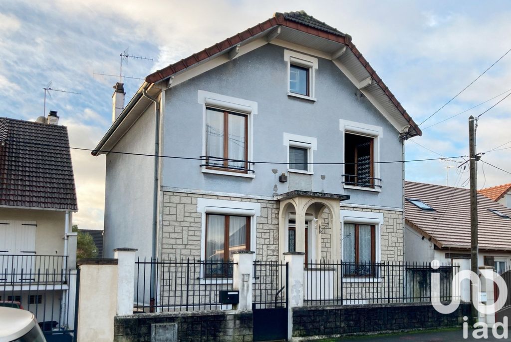 Achat maison à vendre 3 chambres 95 m² - Gagny