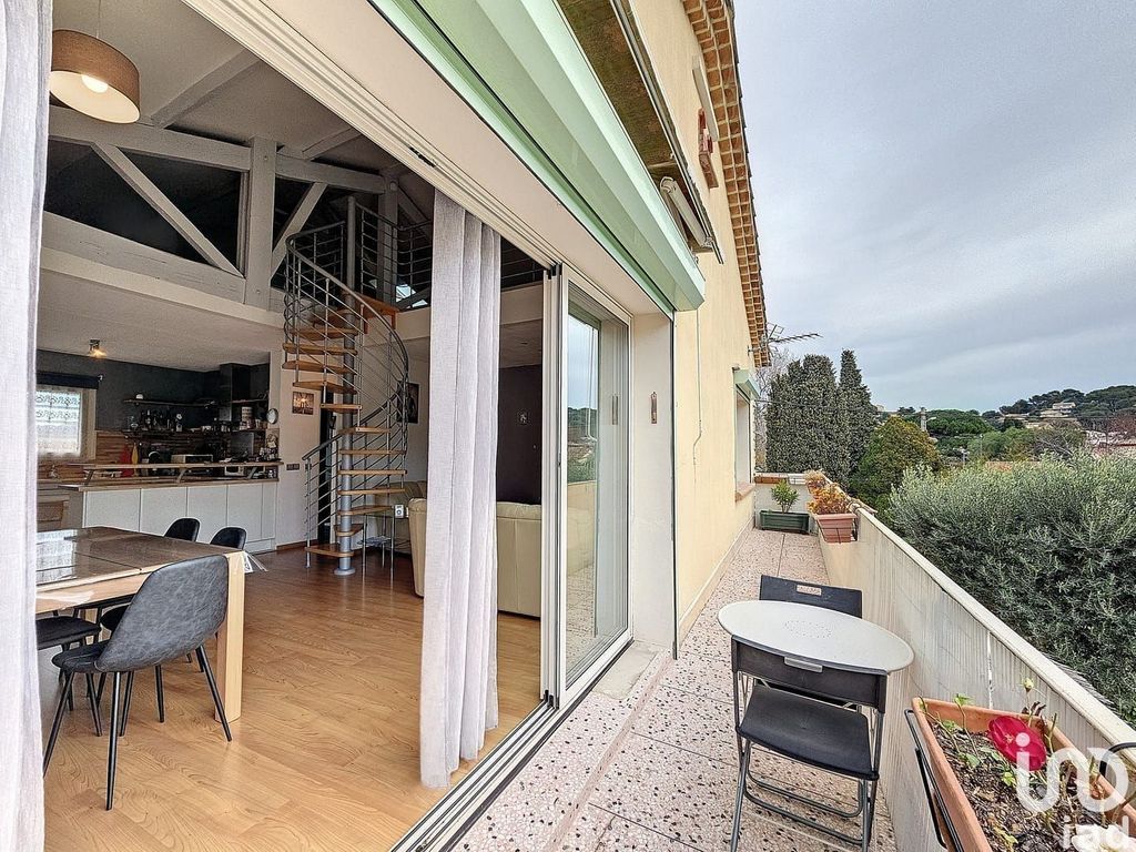 Achat maison à vendre 2 chambres 122 m² - La Seyne-sur-Mer