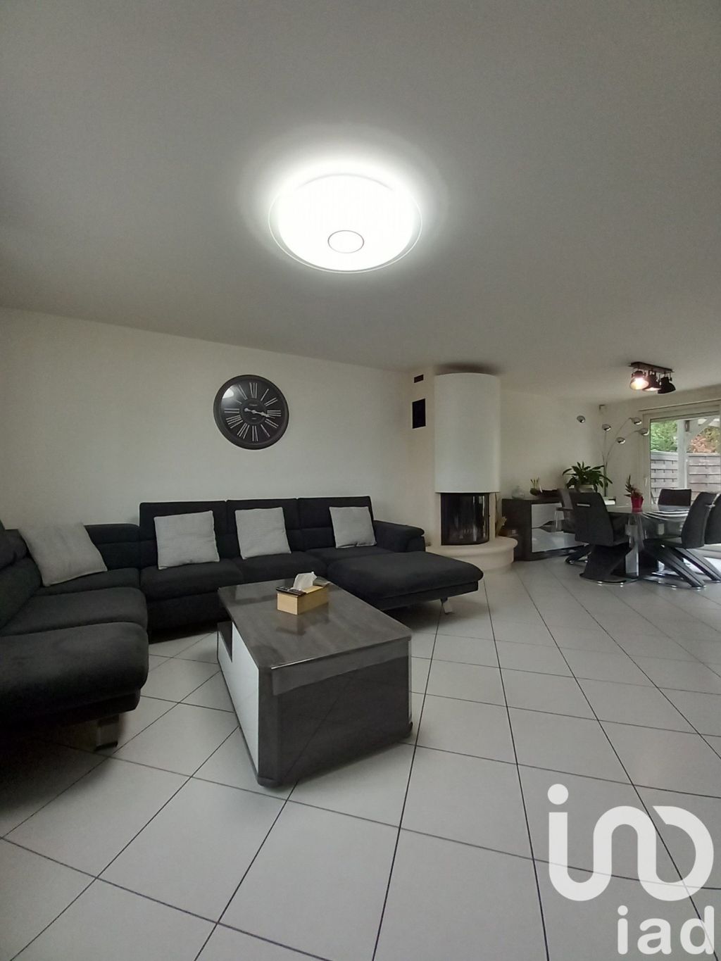 Achat maison à vendre 4 chambres 143 m² - Linas