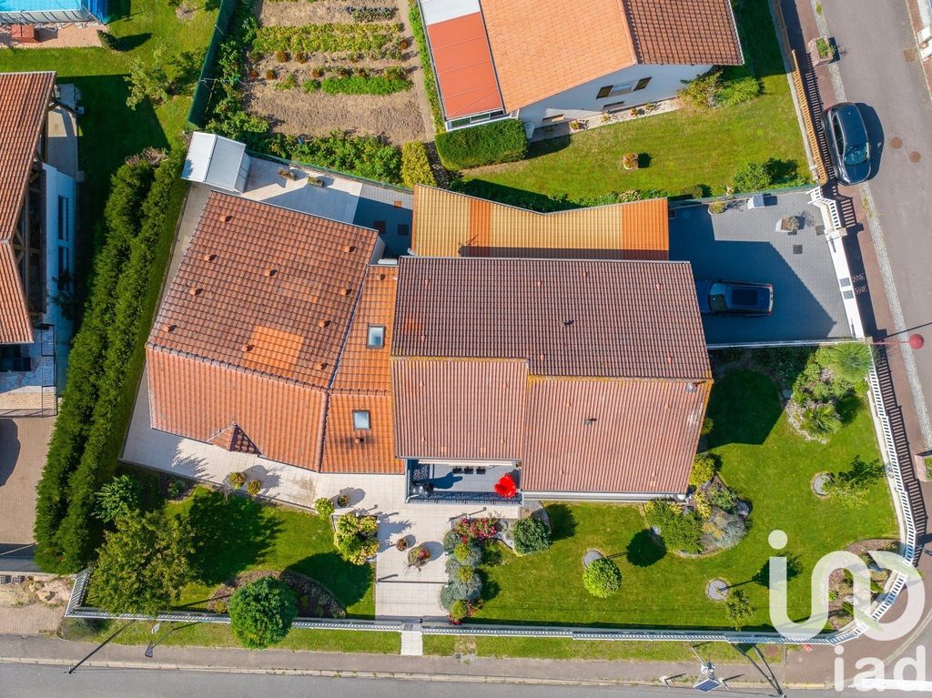 Achat maison à vendre 5 chambres 266 m² - Han-sur-Nied