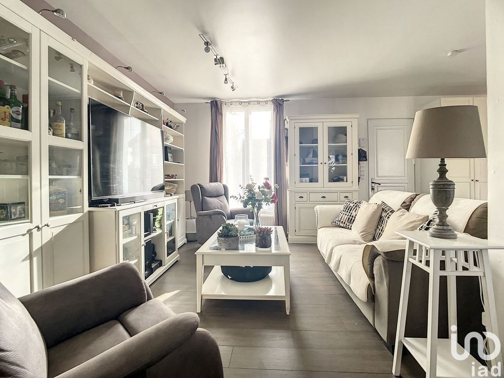 Achat maison à vendre 4 chambres 117 m² - Neuilly-sur-Marne