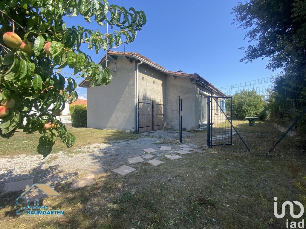 Achat maison à vendre 2 chambres 70 m² - Meschers-sur-Gironde