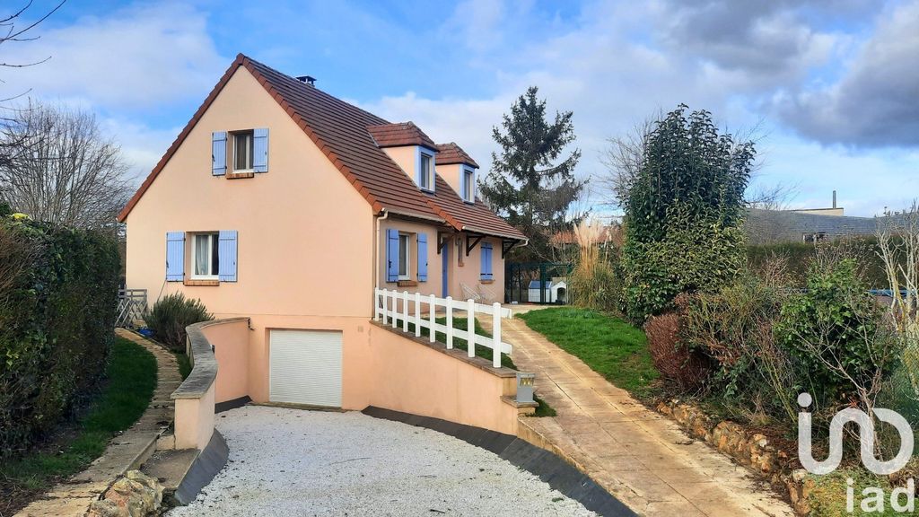 Achat maison à vendre 4 chambres 144 m² - Saint-Rémy-sur-Avre