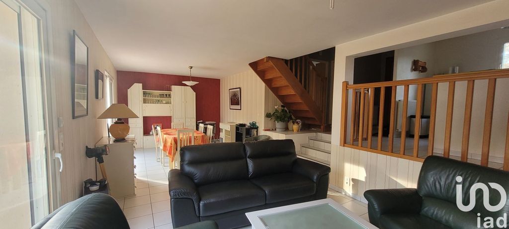 Achat maison à vendre 4 chambres 110 m² - Noyal-Châtillon-sur-Seiche