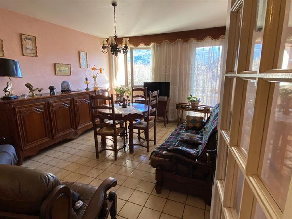 Achat appartement à vendre 4 pièces 73 m² - Embrun