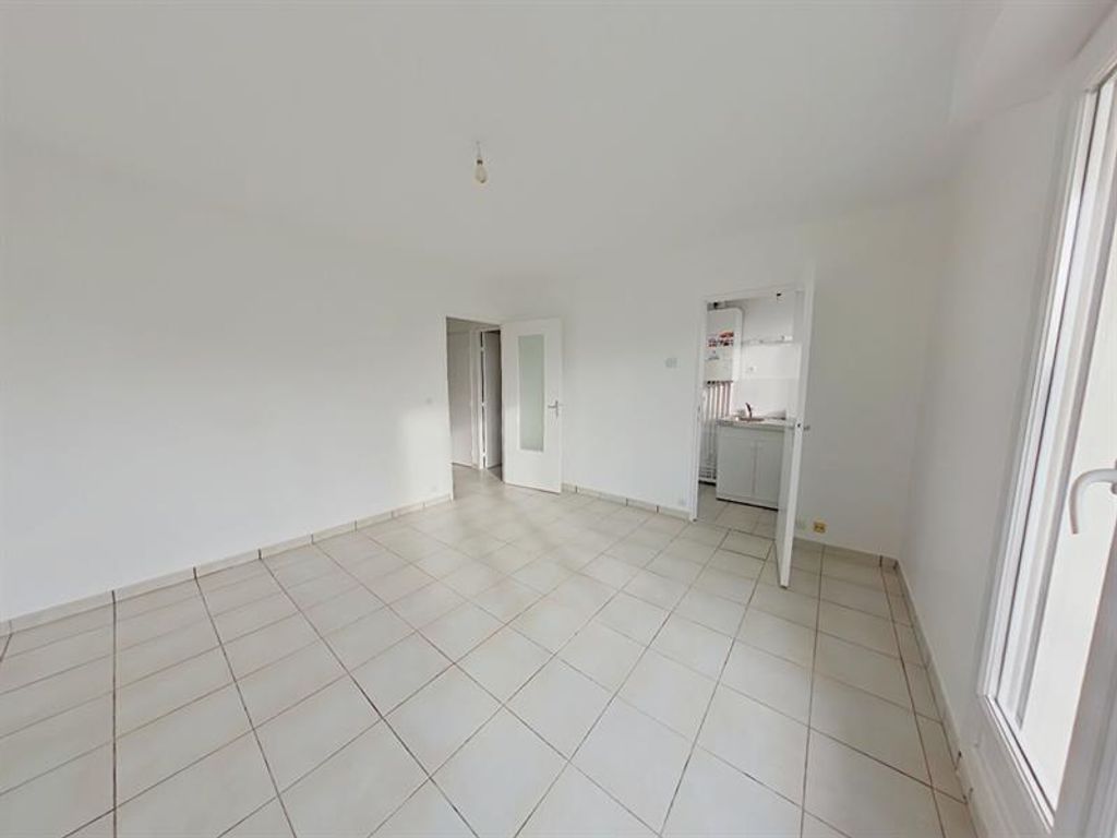 Achat studio à vendre 27 m² - Saint-Cyr-sur-Loire