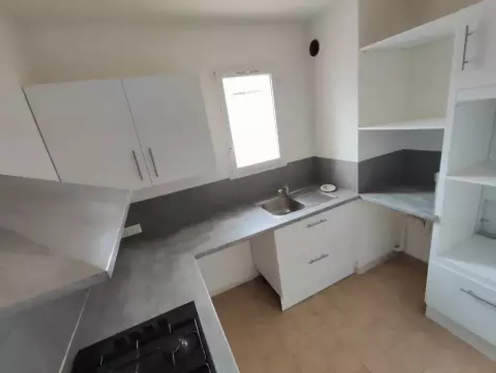 Achat appartement à vendre 2 pièces 42 m² - Pertuis