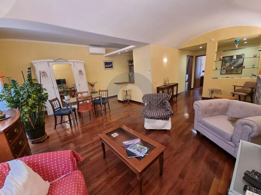 Achat appartement à vendre 3 pièces 76 m² - Menton