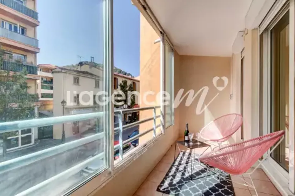 Achat appartement à vendre 3 pièces 77 m² - La Trinité