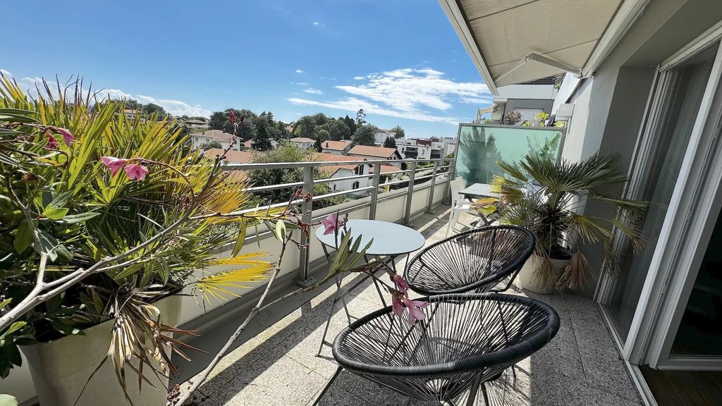 Achat appartement à vendre 3 pièces 70 m² - Anglet