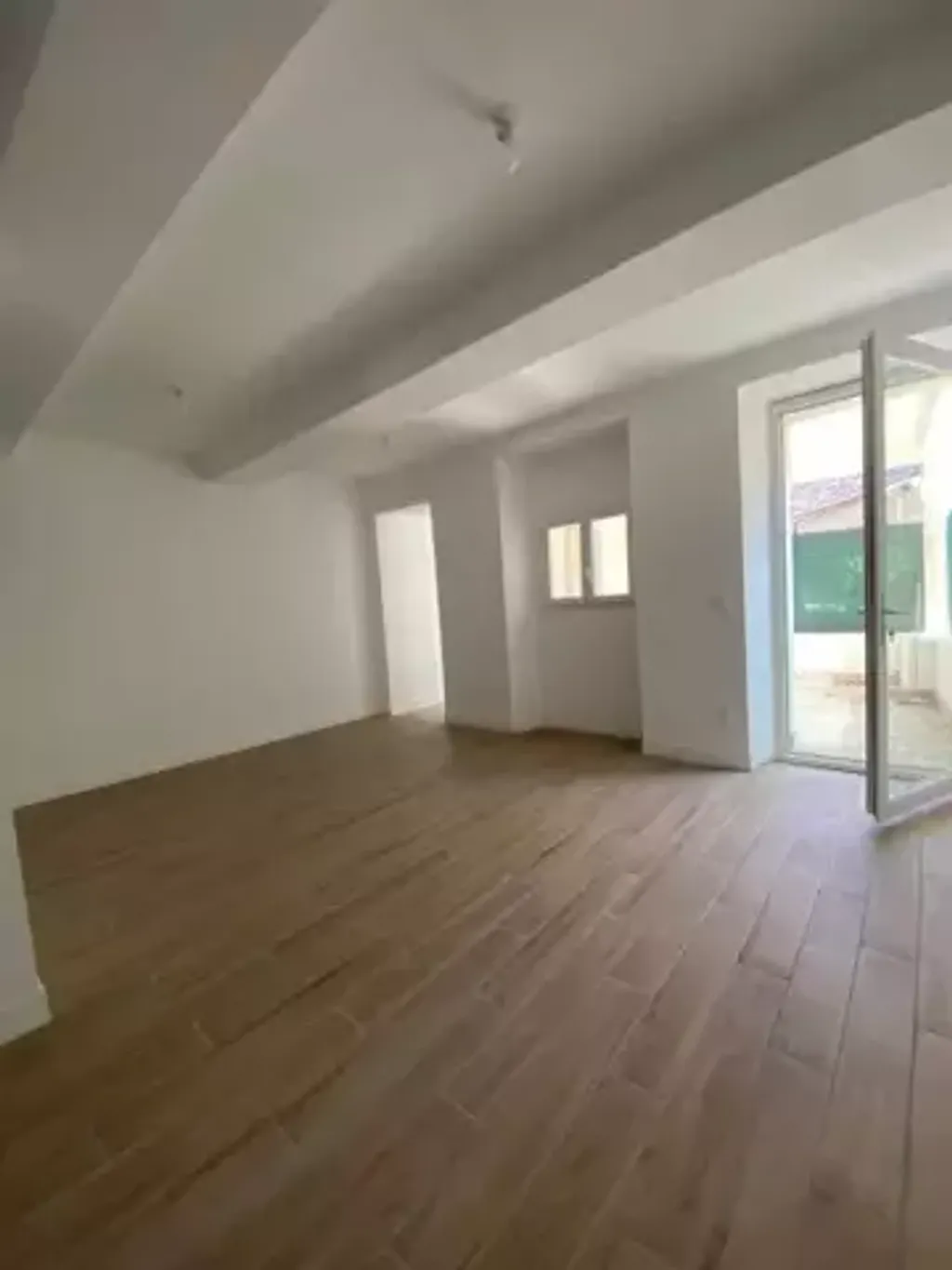 Achat appartement à vendre 2 pièces 44 m² - Cogolin