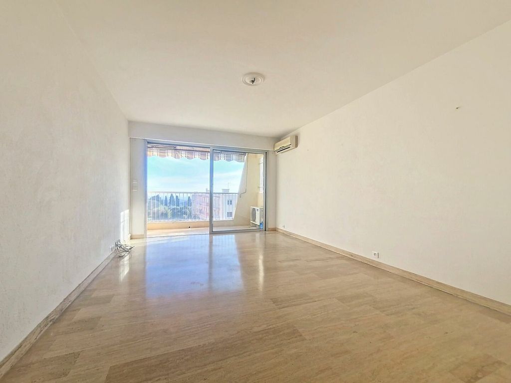 Achat appartement à vendre 2 pièces 51 m² - Vence