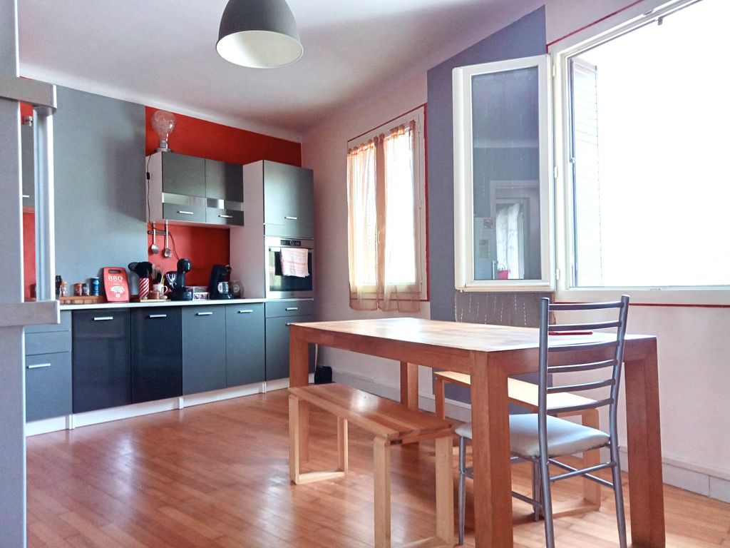 Achat maison à vendre 3 chambres 120 m² - Les Ollières-sur-Eyrieux