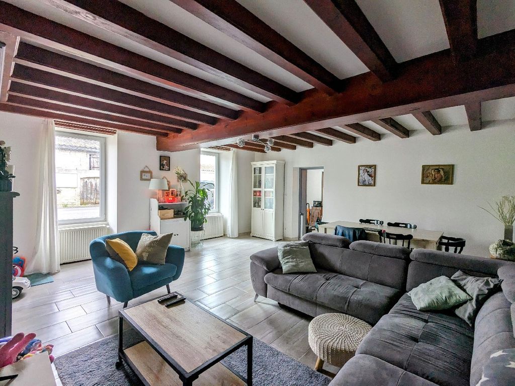 Achat maison à vendre 3 chambres 132 m² - Cognac