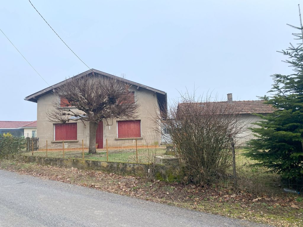 Achat maison à vendre 4 chambres 136 m² - Saint-André-de-Bâgé