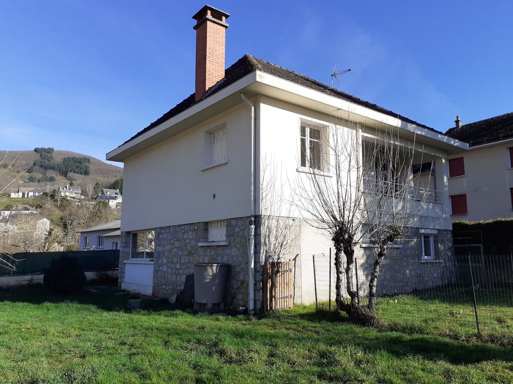 Achat maison à vendre 3 chambres 116 m² - Saint-Geniez-d'Olt-et-d'Aubrac