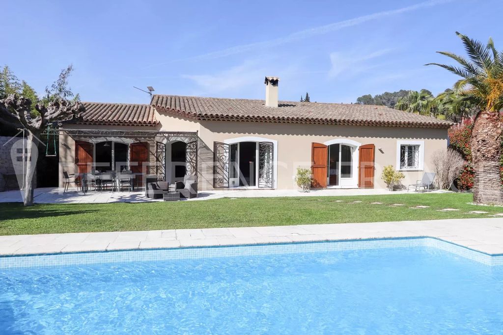 Achat maison à vendre 6 chambres 300 m² - Mougins