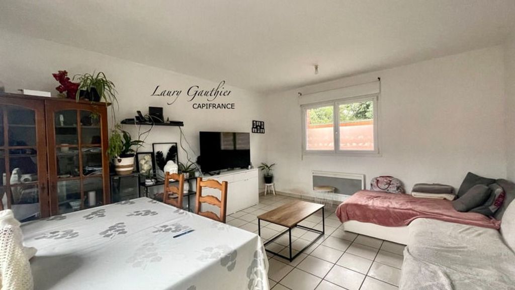 Achat maison à vendre 2 chambres 66 m² - Comines