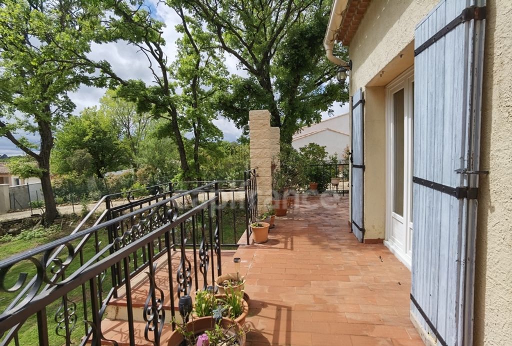 Achat maison à vendre 3 chambres 104 m² - Uzès