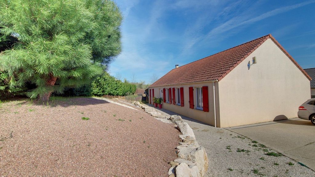 Achat maison à vendre 4 chambres 118 m² - Lamarche-sur-Saône